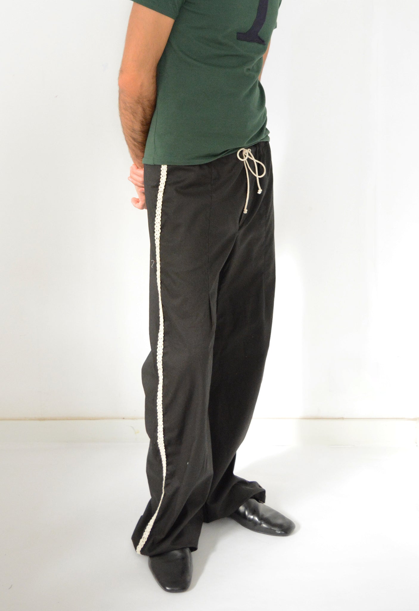 Globo trousers black